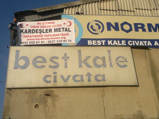 Best Kale Civata Fabrikası Yıkımı
