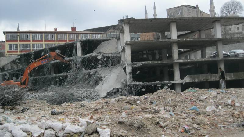 Fatih Otopark Yıkımı