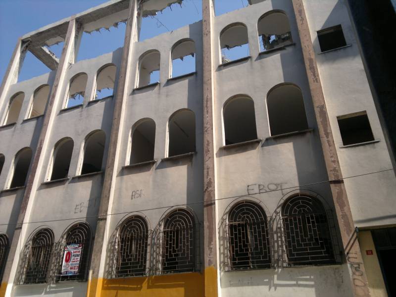 Kuran Kursu Bina Yıkımı